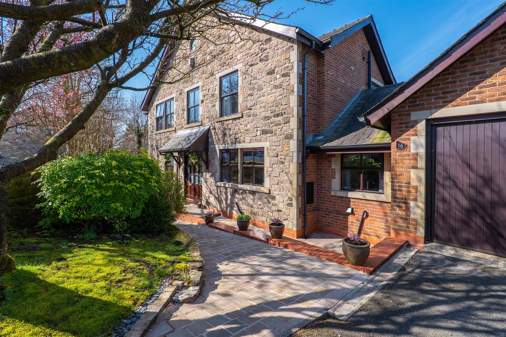Millwood Close, Chorley